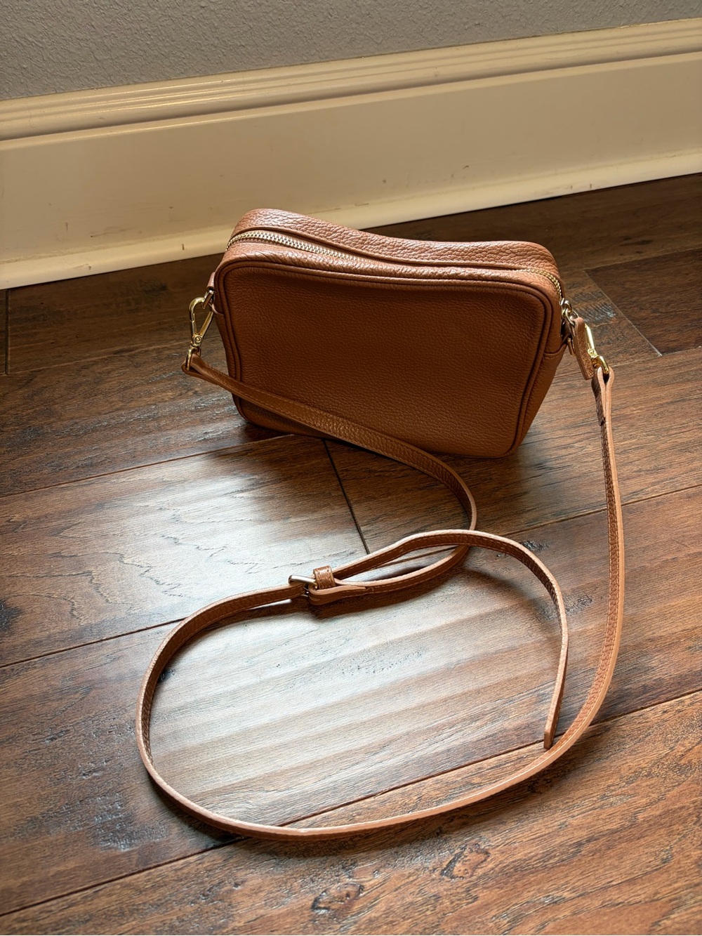Quince Tan Leather Crossbody Bag - Picture 2 of 9
